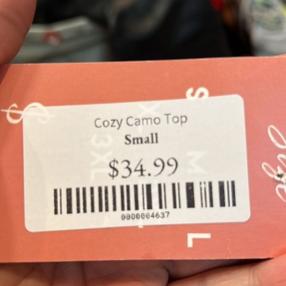 Cozy camo top - Picture 3 of 4